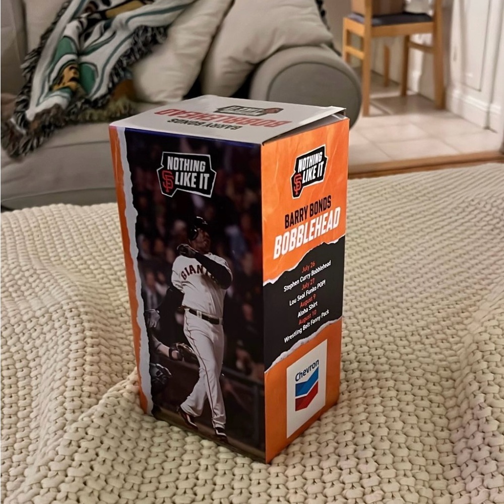 Barry Bonds Bobblehead Action Figure